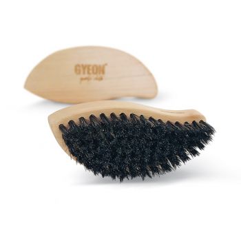 Gyeon Q2M Leather Brush kefa na čistenie kože